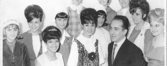 Toque de classe nos anos 60 que marcaram época feminina