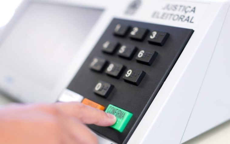 Justiça Eleitoral desaprova contas da campanha de Cristina Saad e Anderson Hespanhol nas eleições 2024