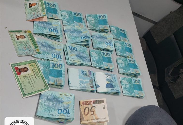 Polícia Militar apreende mais de R$ 17 mil em notas falsas e prende três homens em Limeira