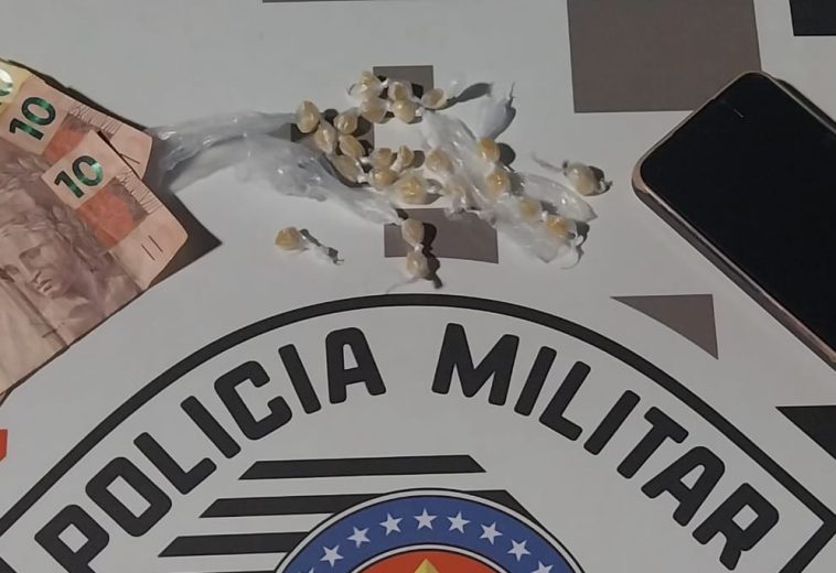 Polícia prende homem por tráfico de drogas e apreende pedras de crack em Santa Gertrudes