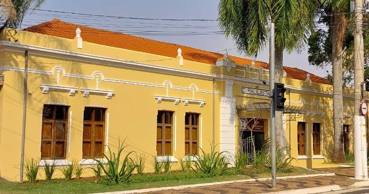 Estação Cultural: Polo turístico e ponto de encontro em Leme