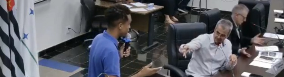 Segundo vereador, licitação da merenda é suspensa após denúncia; assunto contou  com discussão acalorada na Câmara